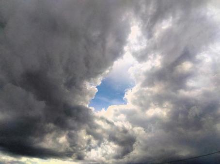 曇り空 曇り空 曇り,空,天気の写真素材