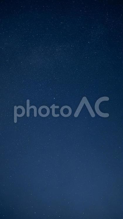 瀬戸内海から見える天の川がある星空 星空,星,日本の写真素材