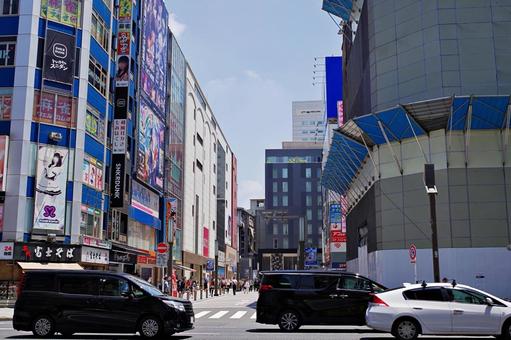 秋葉原2025夏 炎天下の電気街口付近 秋葉原2025夏 炎天下の電気街口付近 秋葉原,炎天下,電気街口の写真素材