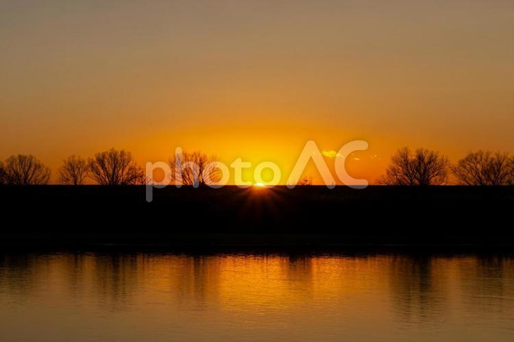 利根川の夕焼け 日没,夕焼け,夕方の写真素材