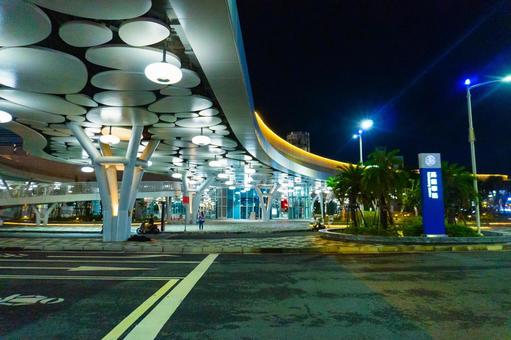 【台湾】夜の高雄駅 2025 【台湾】夜の高雄駅 2025の写真