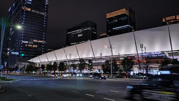 夜の東京駅八重洲口 東京駅,八重洲口,夜景の写真素材