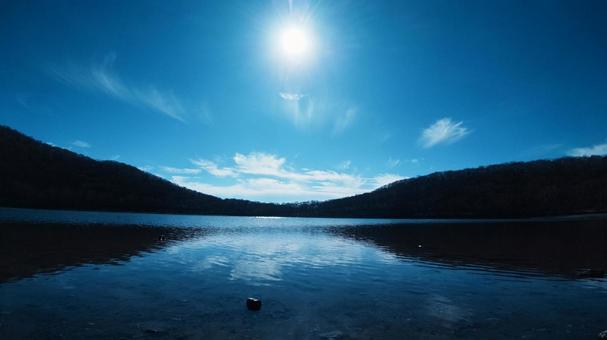 湖面と空 湖,空,水の写真素材