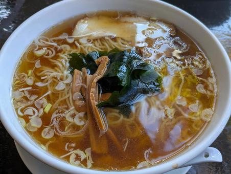 昔ながらの中華そば ラーメン,中華そば,おいしそうの写真素材