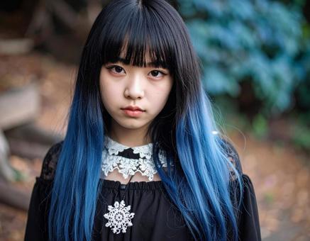 地雷系女子・憂鬱な青子さん上目遣い 地雷系女子・憂鬱な青子さん上目遣いの写真