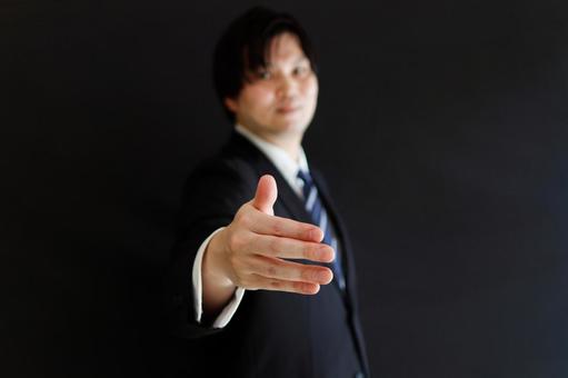 ビジネスマンの握手の手 ビジネスマンの握手の手 ビジネスマン,男性,握手の写真素材