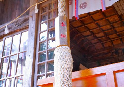 鈴緒 嵐山瀧神社,神社,鈴緒の写真素材