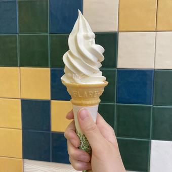 ソフトクリーム〜カップ ソフトクリーム〜カップ ソフトクリーム,アイス,コーンアイスの写真素材