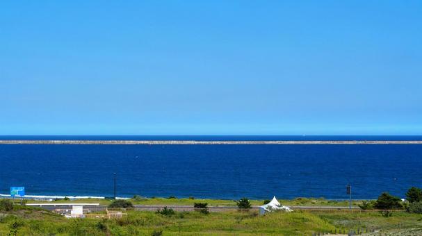 ひたち海浜公園からの眺望・初秋の鹿島灘 ひたち海浜公園からの眺望・初秋の鹿島灘の写真