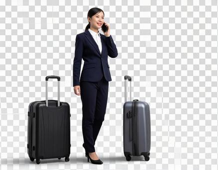 スマートフォンで通話する女性の透過画像の写真