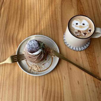 モンブラン×鴨ラテアート モンブラン×鴨ラテアート モンブラン,栗,マロンの写真素材