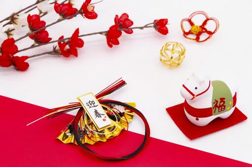 午の置物と水引・お正月 正月,新春,迎春の写真素材