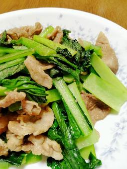 小松菜と豚肉の炒め物2 炒め物,小松菜,豚肉の写真素材