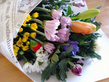 仏花、お墓参りの花のイメージ 仏花、お墓参りの花のイメージ 仏花,花束,お墓参りの写真素材