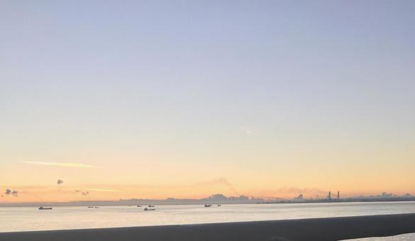 朝焼けの海 海,朝焼け,景色の写真素材