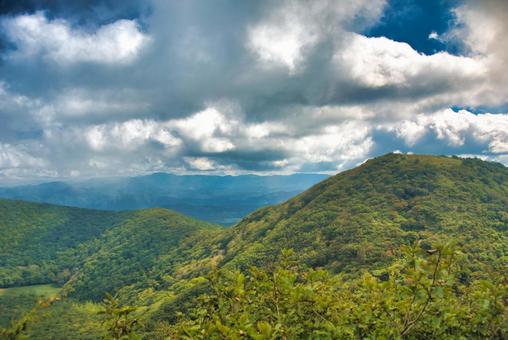 三瓶山の風景 しまね,登山,浸食の写真素材