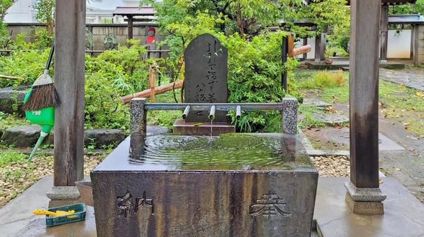 坂東33観音 07番 光明寺 手水舎 坂東33観音 07番 光明寺 手水舎 光明寺,金目山,手水舎の写真素材
