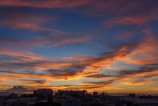 夏の夕暮れ 夏の夕暮れの写真