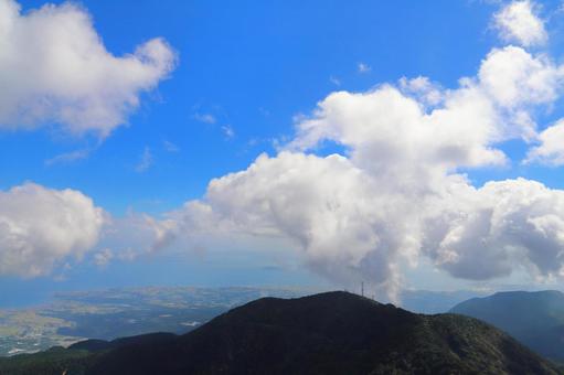 妙見岳山頂展望所からの眺め 妙見岳山頂展望所,展望所,山頂の写真素材