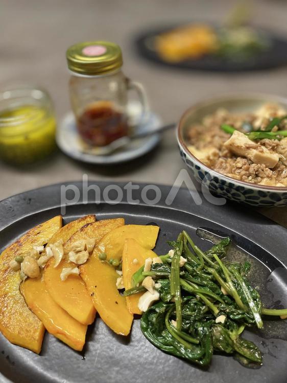 かぼちゃと空心菜のグリル　麻婆豆腐 かぼちゃ,空心菜,麻婆豆腐の写真素材