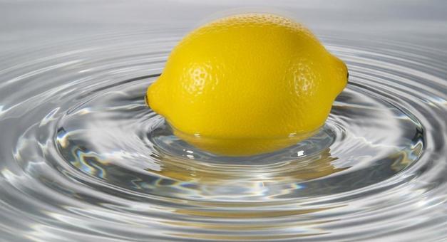 まるごとレモン水2 まるごとレモン水2の写真