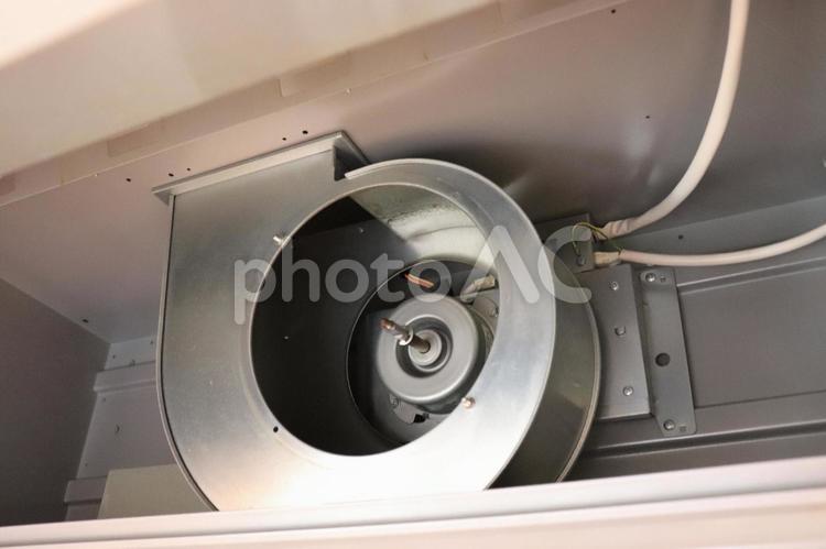 換気扇 シロッコファンを取ったところ 換気扇,大掃除,何人もありませんの写真素材