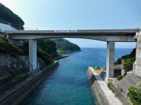 愛媛県愛南町 船越運河 愛媛県愛南町 船越運河 船越運河,運河,海の写真素材