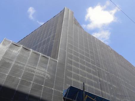 工事中のビル 工事中のビルの写真