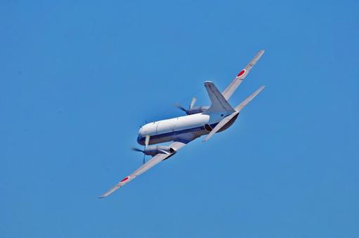 飛行機 航空自衛隊 YS-11 飛行機 航空自衛隊 YS-11 旅客機,輸送機,空の写真素材