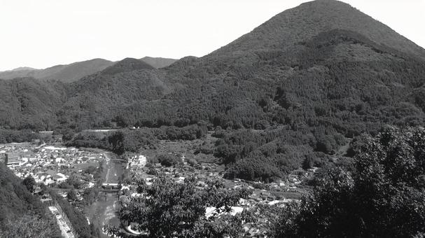 島根県-津和野城跡-出丸-津和野-白黒 島根県-津和野城跡-出丸-津和野-白黒 津和野城跡,城,国指定史跡の写真素材