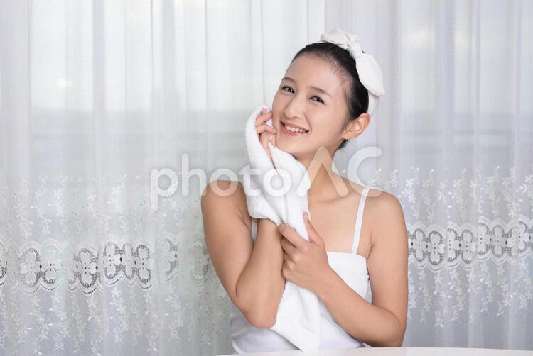 ビューティーイメージ ビューティーイメージ スキンケア,女性,女の写真素材