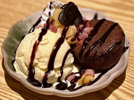 贅沢バニラフォンダショコラ フォンダショコラ,チョコレート,バニラの写真素材