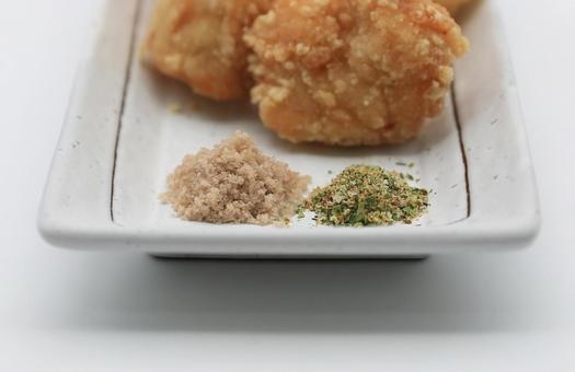いか下足天ぷら&鶏唐揚げ いか下足天ぷら&鶏唐揚げ いか下足,天ぷら,いか下足天ぷらの写真素材