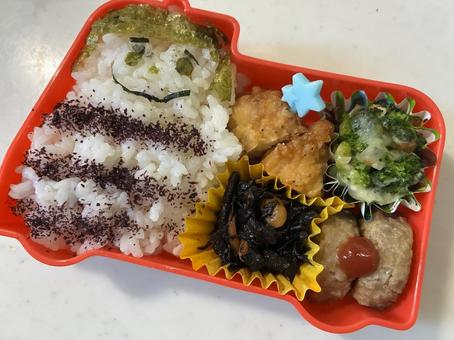 君はダレ?弁当 君はダレ?弁当 弁当,子ども弁当,手作りの写真素材