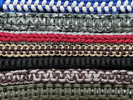 パラコード・ブレスレットのバリエーション パラコード,パターン,編み目の写真素材