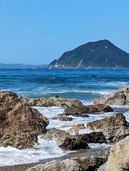 伊良湖水道と神島 伊良湖水道,神島,海の写真素材