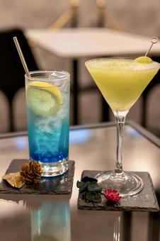 ブルーハワイとシャインマスカットカクテル カクテル,モクテル,バーの写真素材