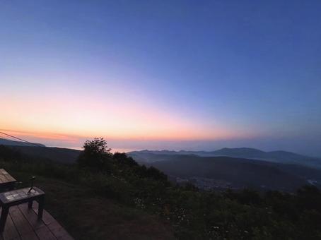 The gradation of the sunset seen from the summit, JPG