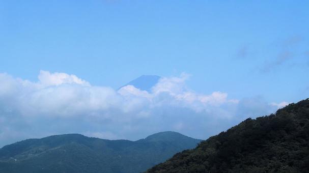 Summer Fuji as seen from the Hakone Komagatake Ropeway, JPG