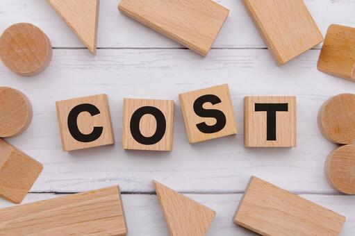 積み木に文字　COST 3 cost,コスト,原価の写真素材