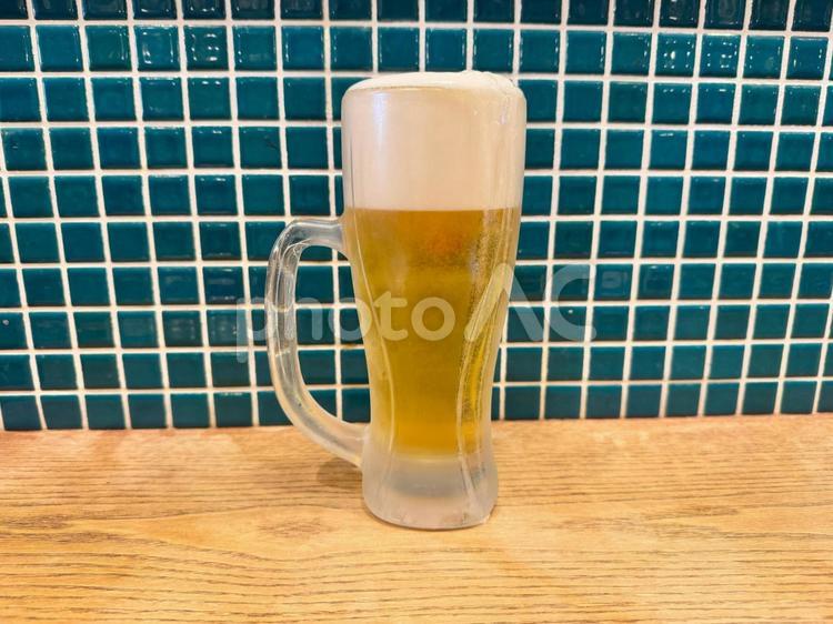 とりあえず生ビール 生ビール,ビール,ジョッキの写真素材