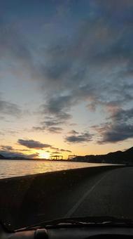 瀬戸内海の夕陽 空,夕焼け,日の入りの写真素材