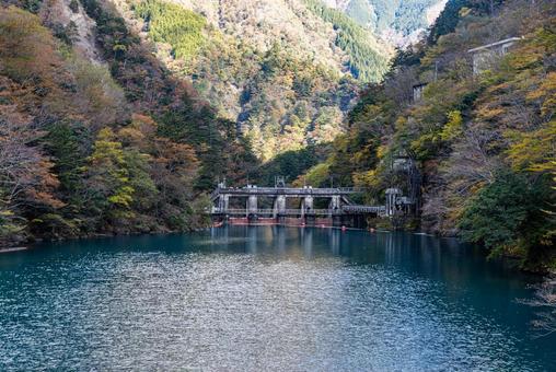 静岡県 寸又峡の秋景色 静岡県 寸又峡の秋景色 寸又峡,夢の吊橋,紅葉の写真素材