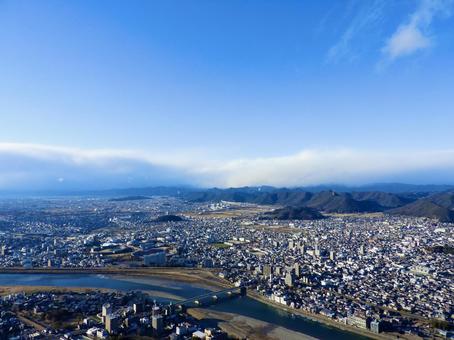 岐阜市街地と長良川の俯瞰2 長良川,岐阜市,長良川鵜飼の写真素材