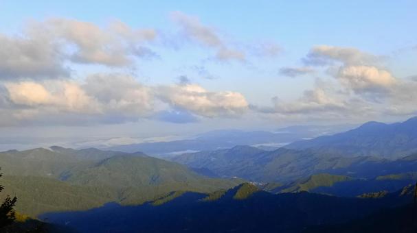早朝の枝折峠 枝折峠,山,早朝の写真素材