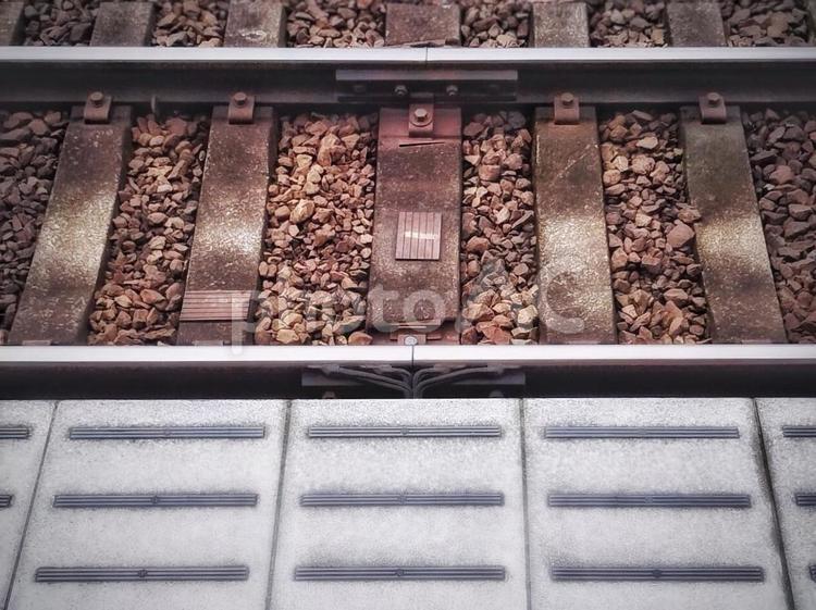 線路とホーム 線路,鉄道,駅の写真素材