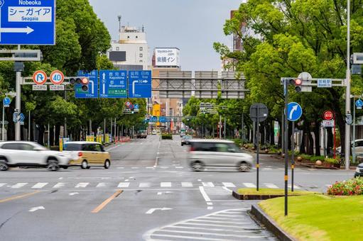 宮崎駅東口交差点 宮崎駅東口交差点 街並み,町並み,都市風景の写真素材