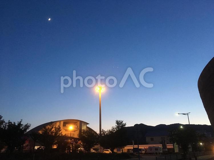 夕暮れ 夕焼け,空,夕暮れの写真素材