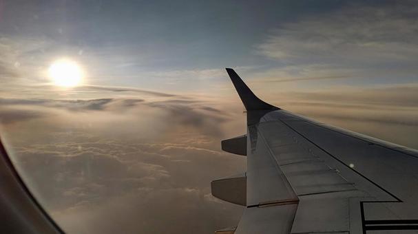 飛行機からの夕陽 飛行機からの夕陽の写真