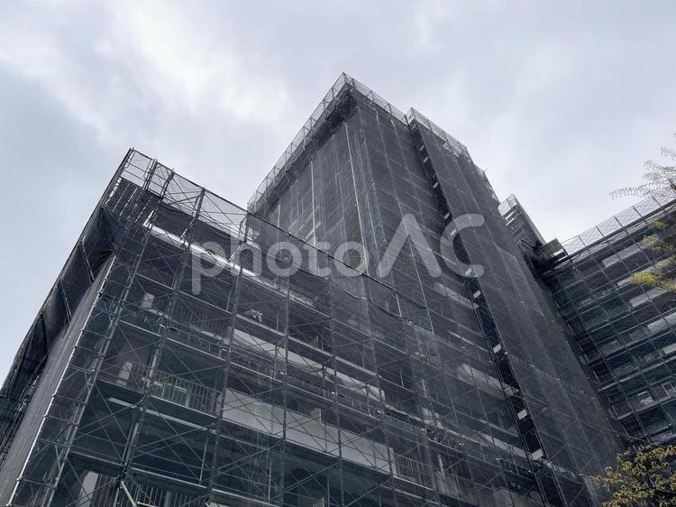 神田川4月：マンションの外壁補修工事 マンション,外装,外壁の写真素材